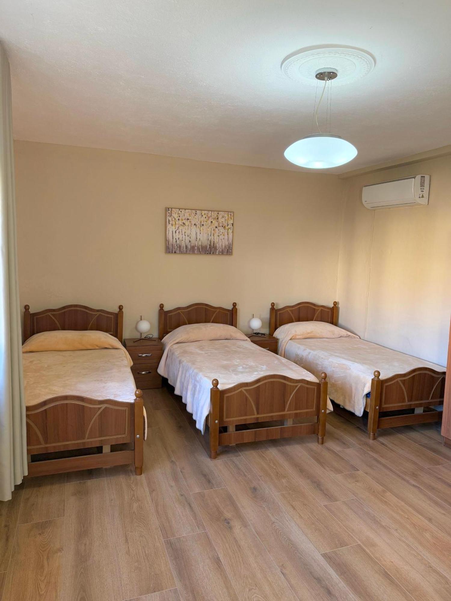 Shkodra Guest House 2 エクステリア 写真