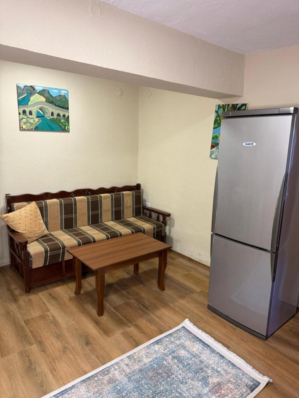Shkodra Guest House 2 エクステリア 写真